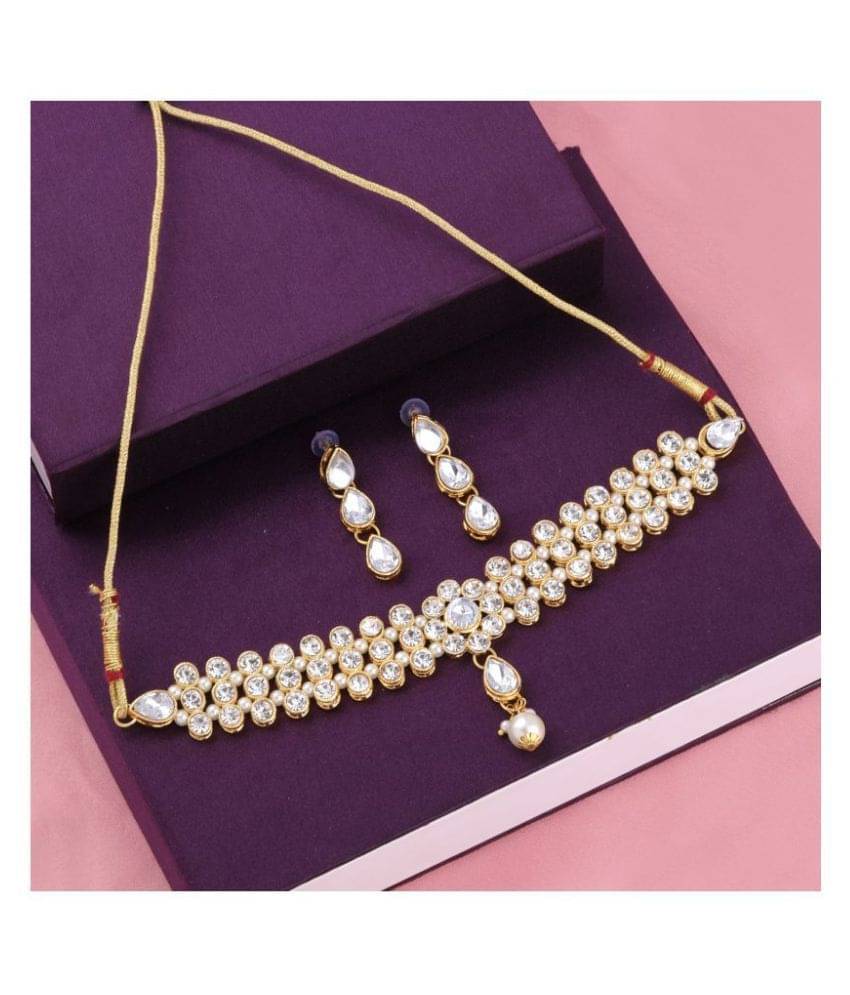     			Silver Shine Alloy Golden Contemporary/Fashion Necklaces Set Choker