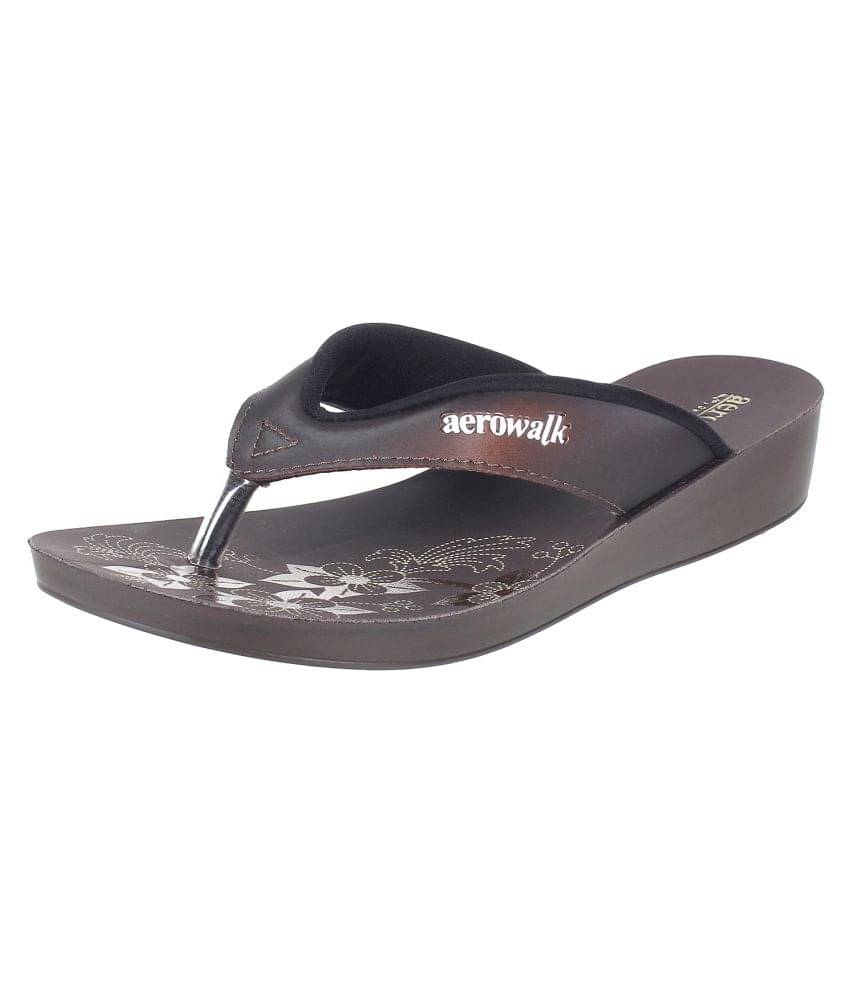     			Inblu - Tan Women's Slip On Heels