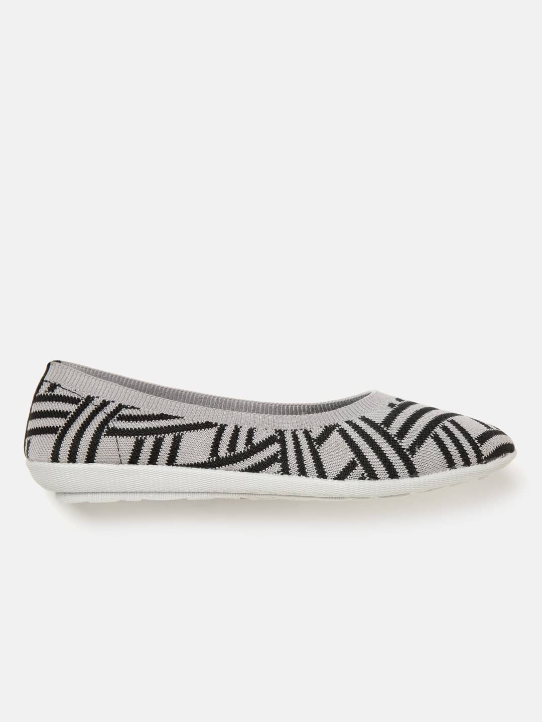     			MARC LOIRE Gray Ballerinas