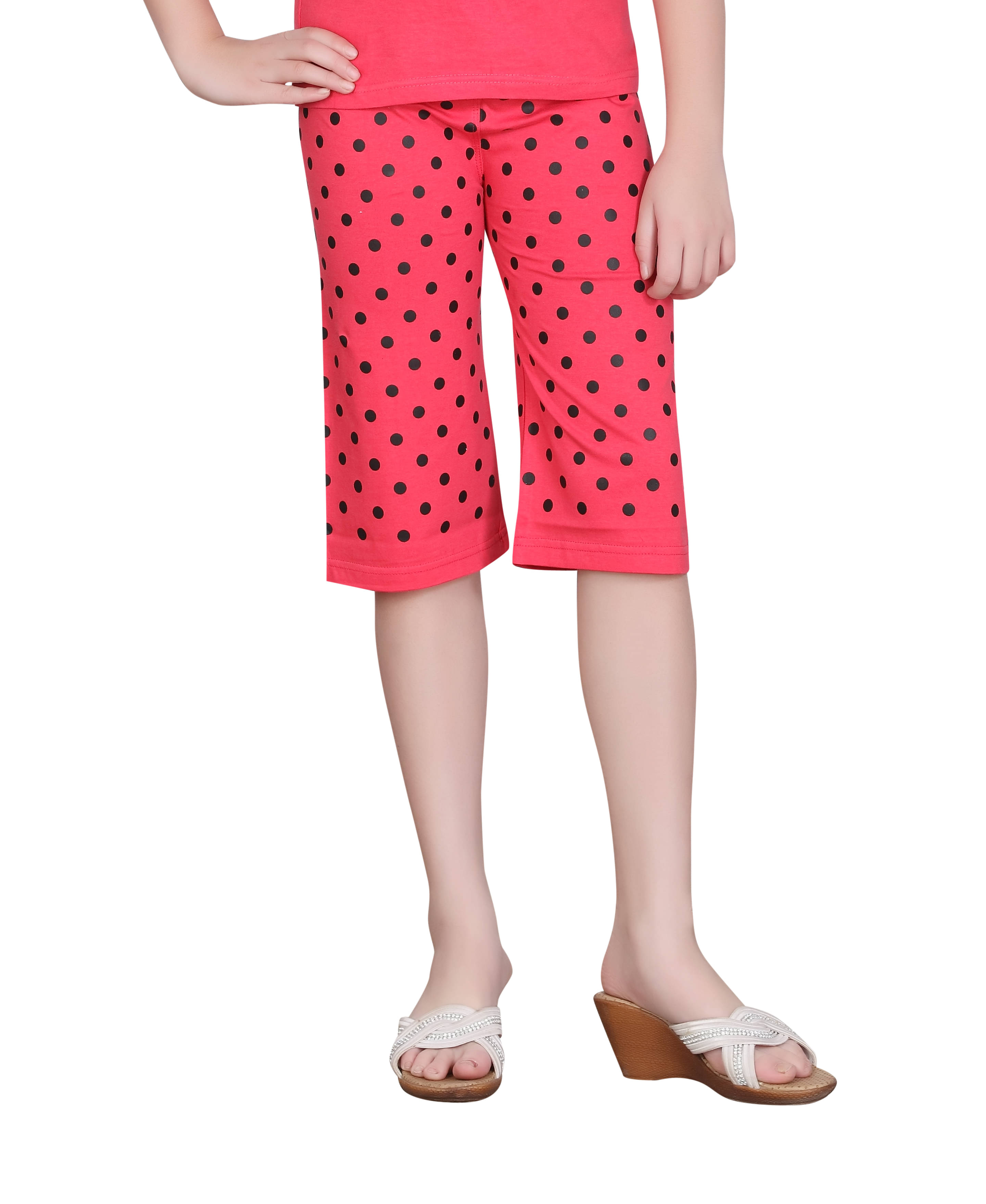     			Sinimini Pack of 1 Girls Cotton Capris ( Red )