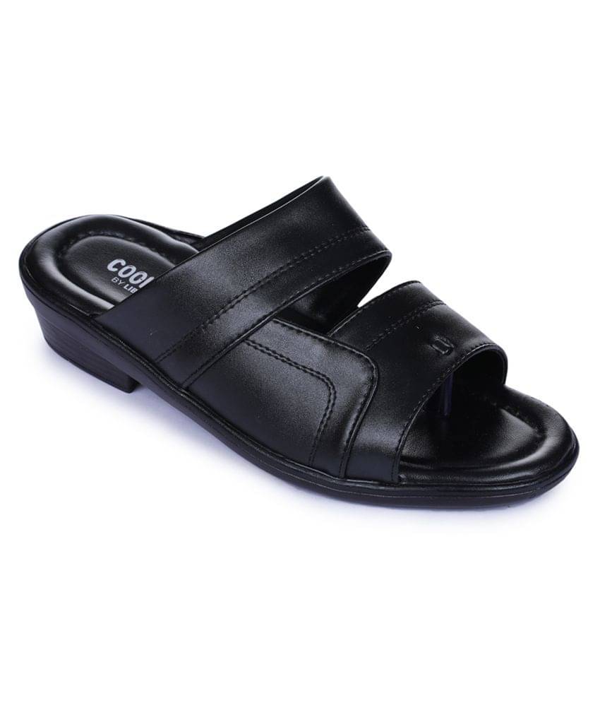     			Liberty Black Flip Flops