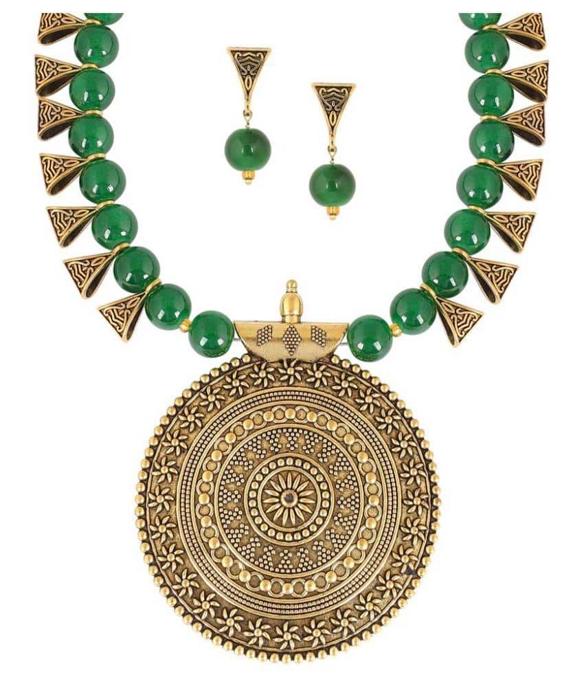 Sunhari Jewels Gold Alloy Necklace Set ( Pack of 1 )