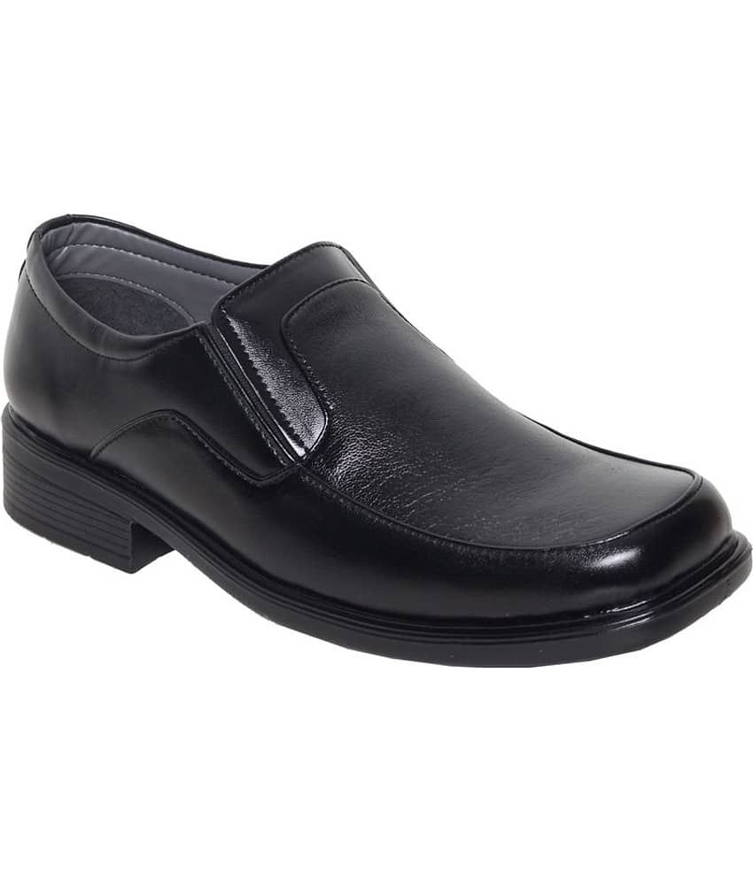 Leeport - Black Men's Slip On Formal Shoes - Formal Shoes | Buy online on ZillyBuy