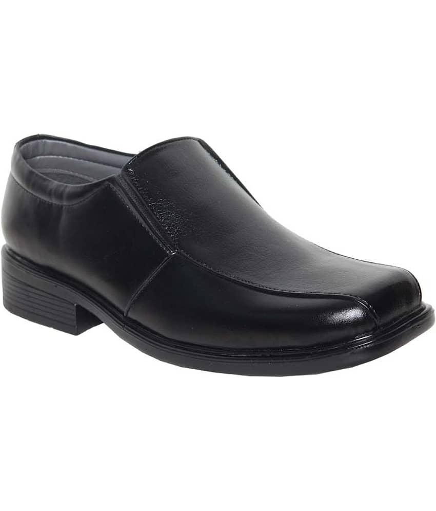 Leeport - Black Men's Slip On Formal Shoes - Formal Shoes | Buy online on ZillyBuy