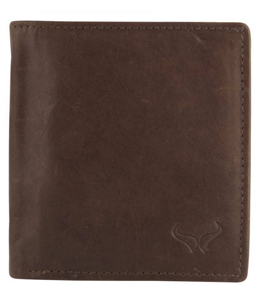     			Bern PU Brown Casual Short Wallet