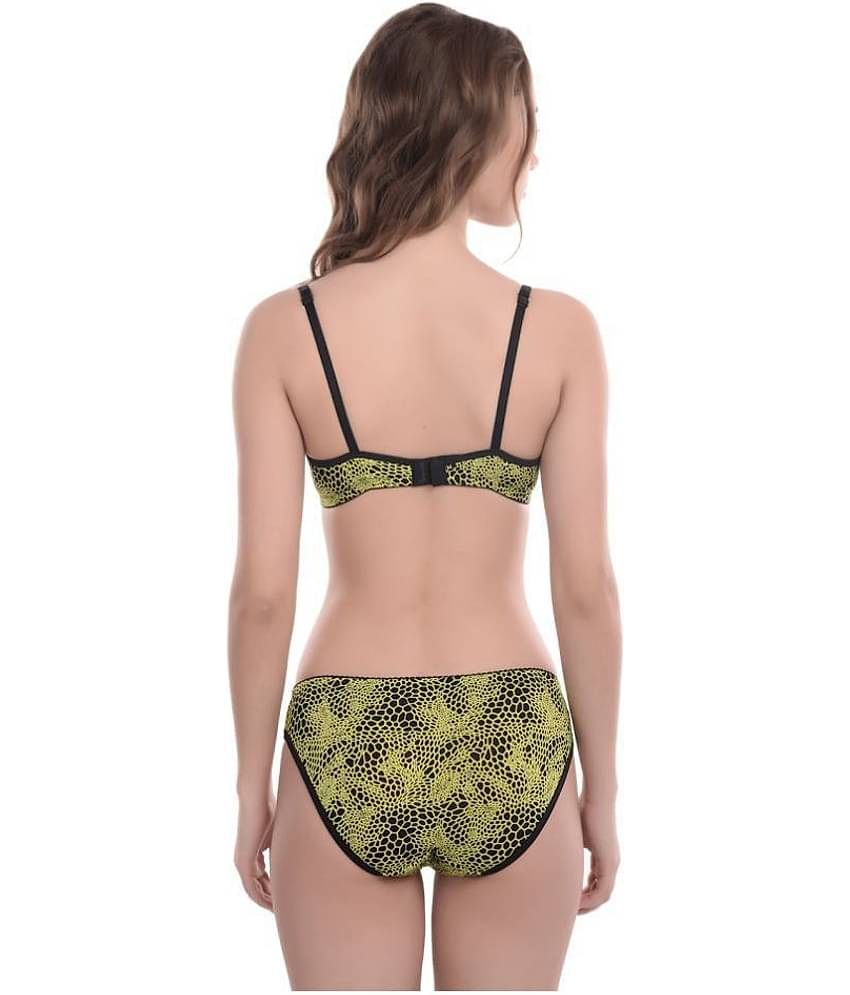 Softskin Pack of 3 Poly Viscose Women's Bra & Panty Set ( Multi Color )