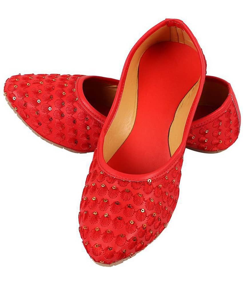 Raj Red Ethnic Footwear - Ethnic Shoes | Buy online on ZillyBuy
