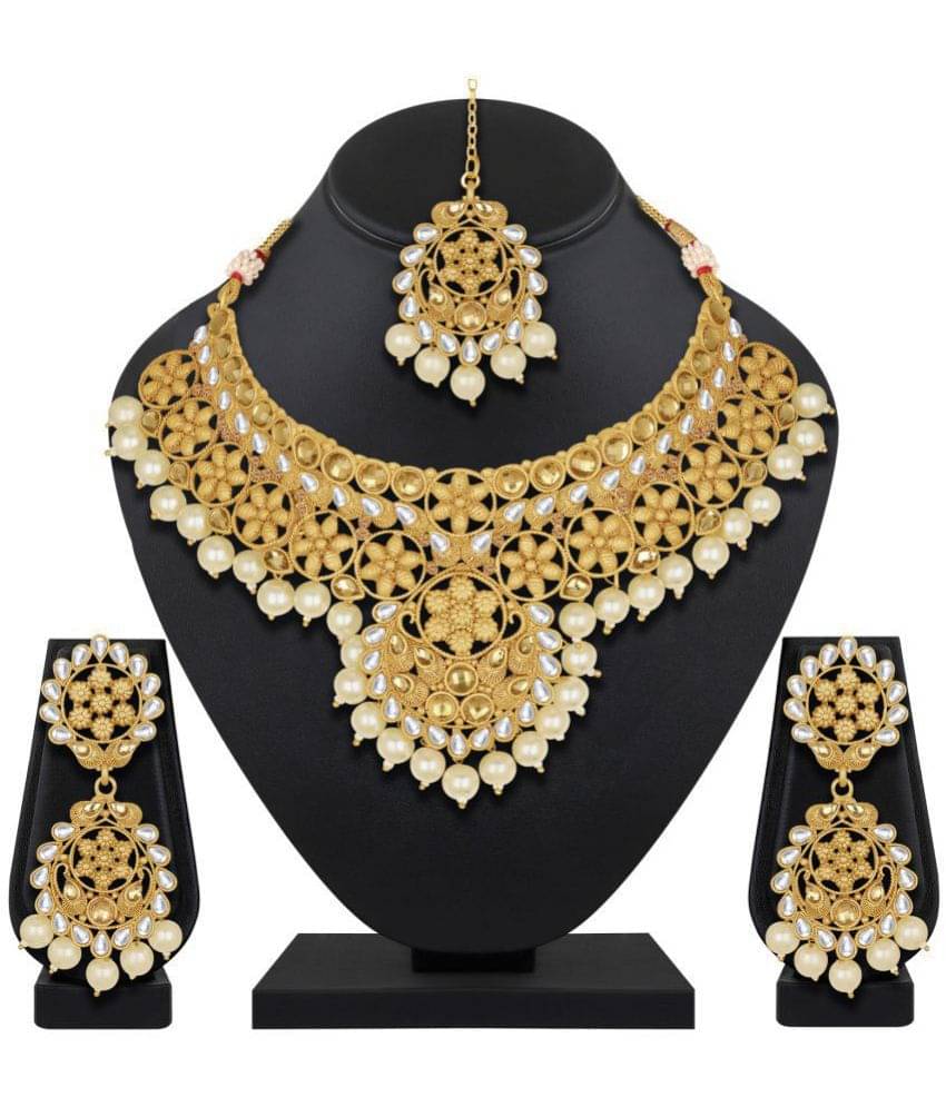     			Spargz - Gold Alloy Necklace Set ( Pack of 1 )
