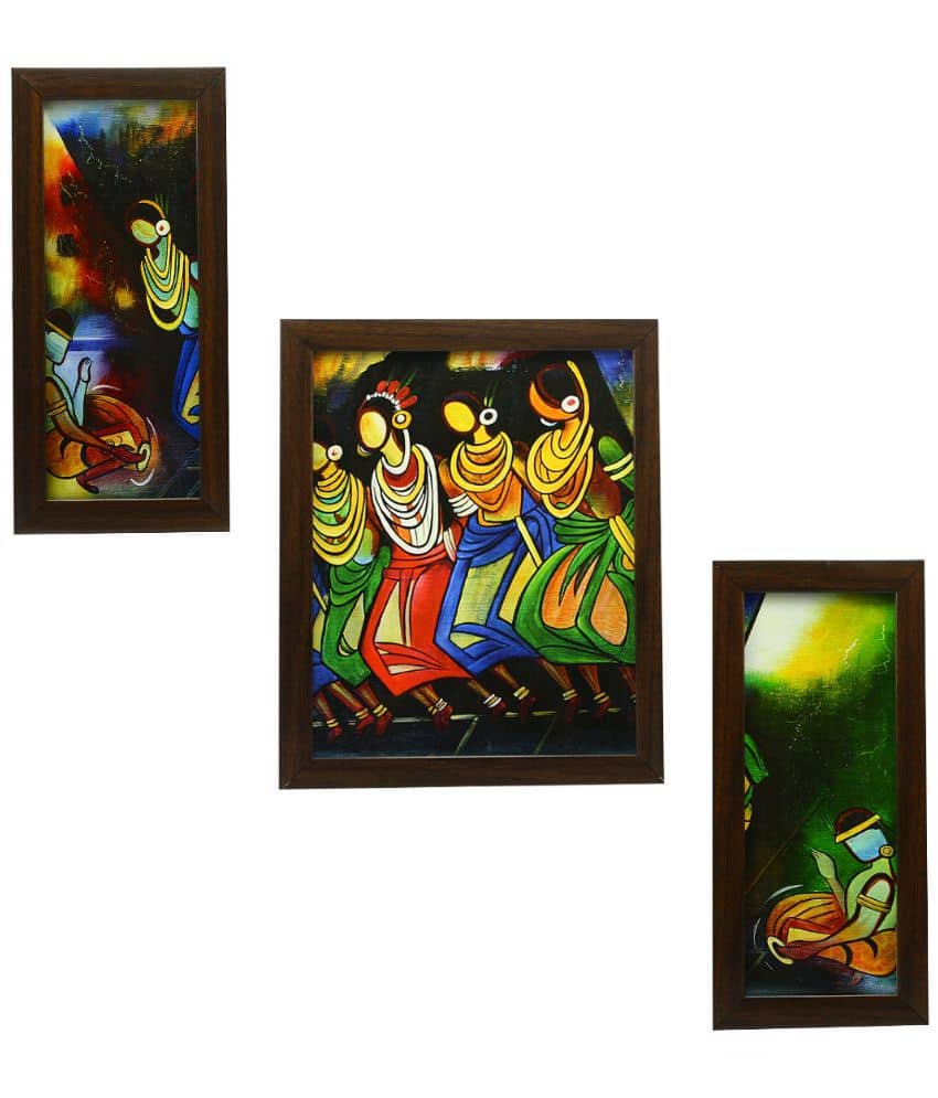 Indianara - Figurative Painting With Frame