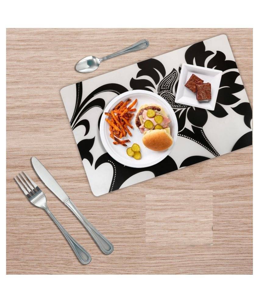 E-Retailer Set of 6 PVC Table Mats E-Retailer Set of 6 PVC Table Mats