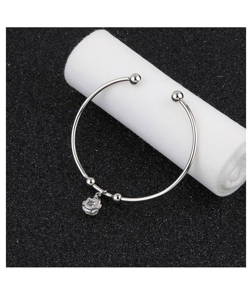 SILVER SHINE Stylish Delicated  Adjustable Bracelet With Daimond For Women Girls     			SILVER SHINE Stylish Delicated  Adjustable Bracelet With Daimond For Women Girls