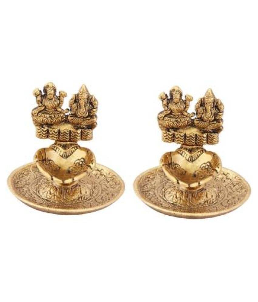     			Nishtha Creations Multicolour Brass Handicraft Showpiece - Pack of 1