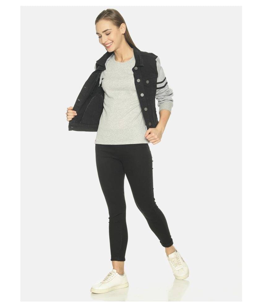 femea Women Cotton Regular Fit Round Neck T-Shirt ( Grey )     			femea Women Cotton Regular Fit Round Neck T-Shirt ( Grey )