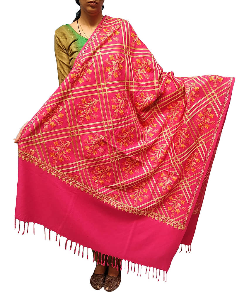 KASHMIRI Pink Ari Embroidery Shawl - Dupattas & Shawls | Buy online on ZillyBuy