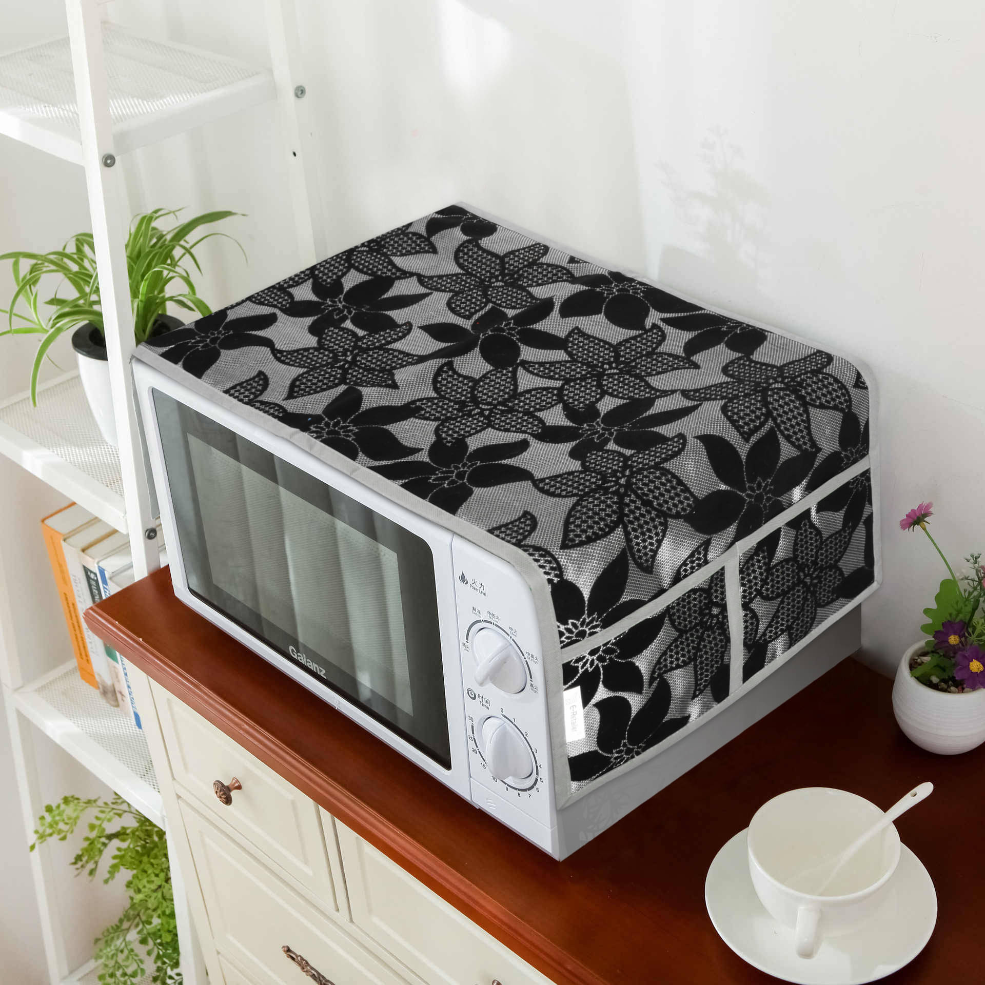     			E-Retailer Single Polyester Black Microwave Oven Cover -