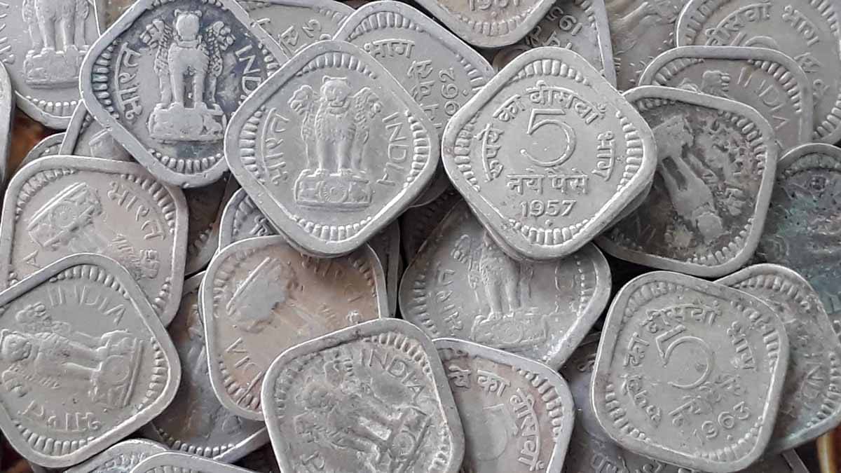     			1 KILO OT - 5 P - COPPER NICKEL MIXED YEARS - INDIA - 1957 1958 1959 1960 1961 1962 1963 1964 1965 - CIRCULATED CONDITION - INDIA
