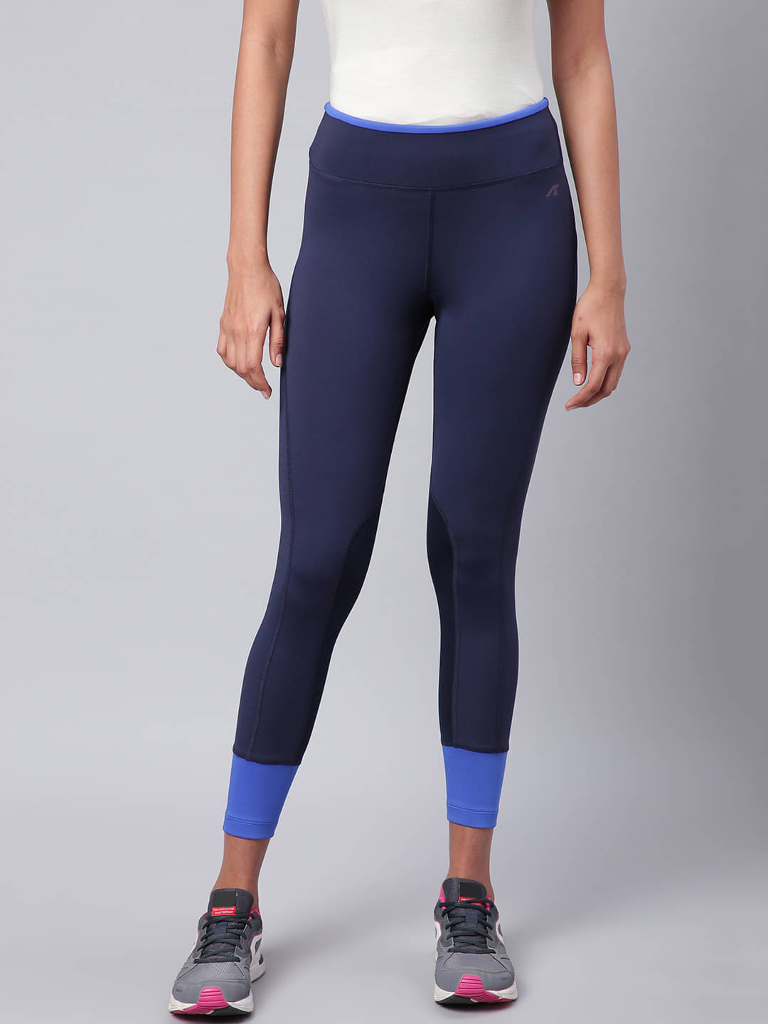     			Alcis Black Polyester Printed Tights