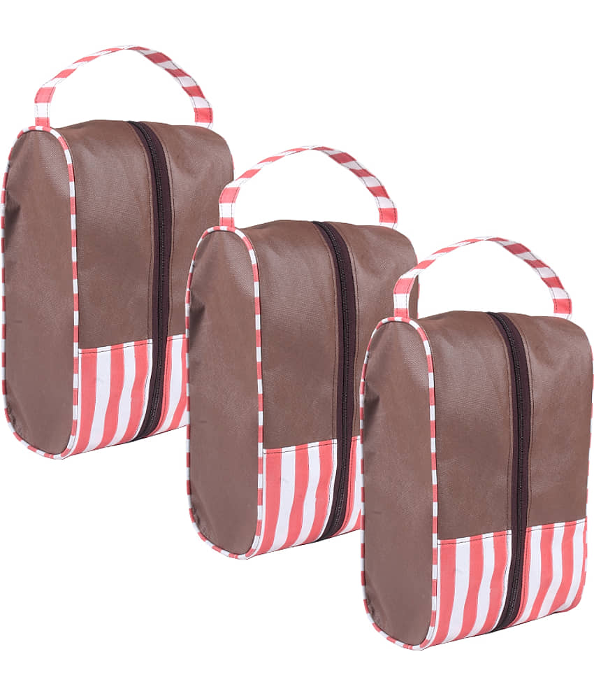 PrettyKrafts Non-Woven Storage Bag & Trunk - Handbags | Buy online on ZillyBuy