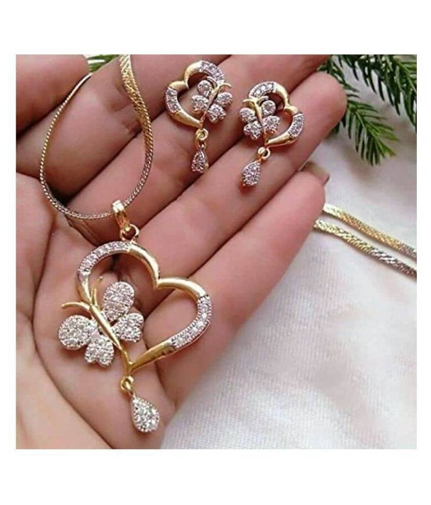     			Sunhari Jewels - Silver Pendant set ( Pack of 1 )