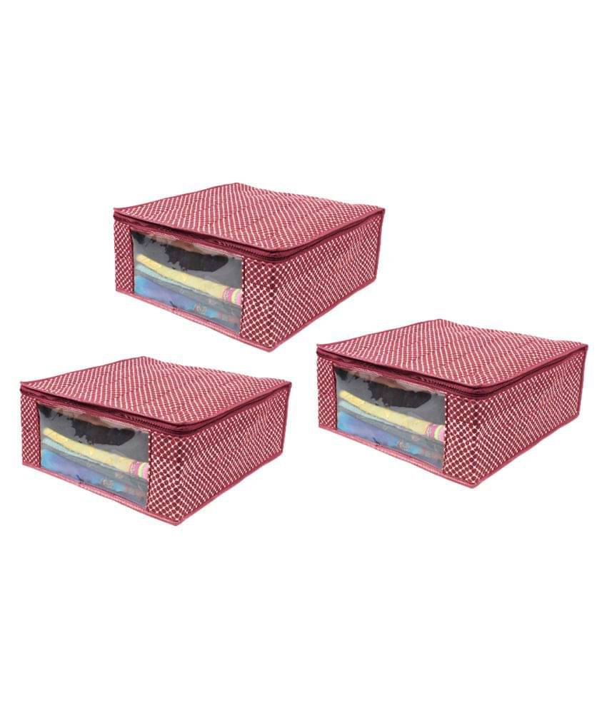     			PrettyKrafts Cotton Quilted Large Sari Cover Bag / wardrobe organizer with transparent window, Pack of 3, Maroon