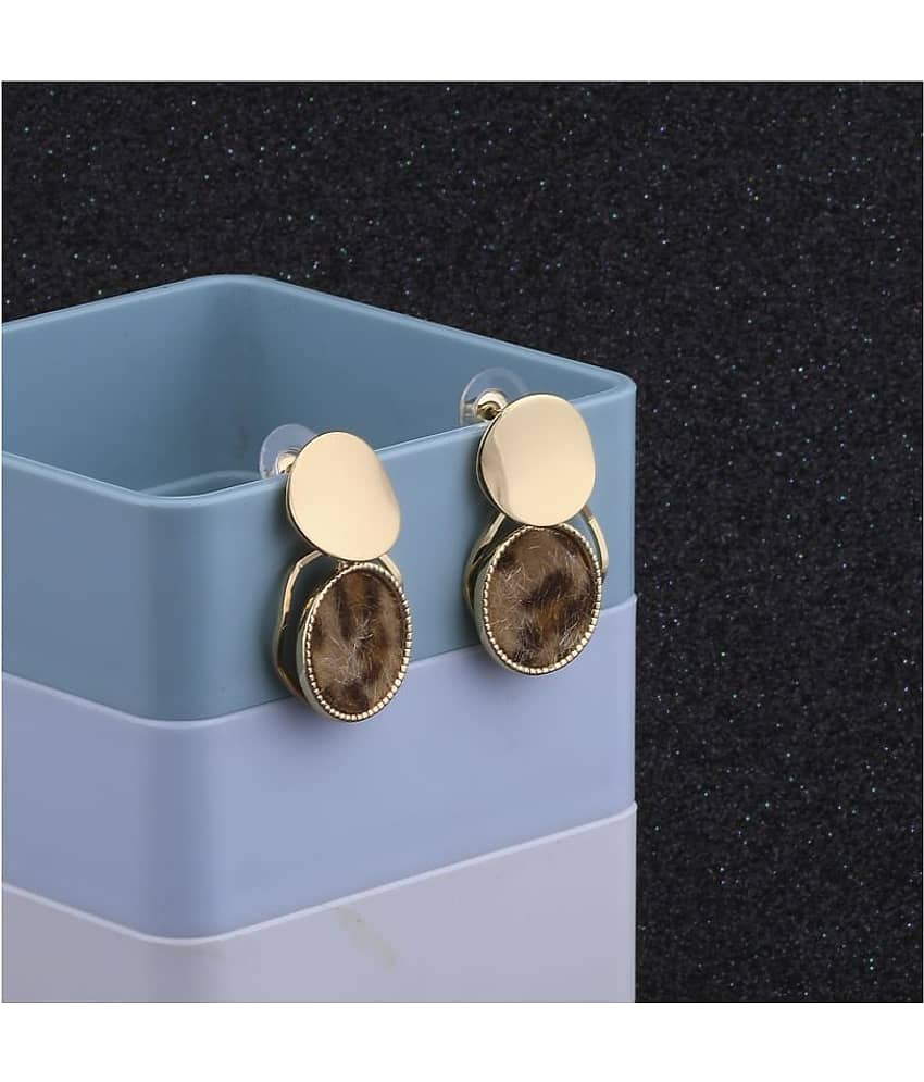 SILVER SHINE Amzaing Gold Plated Party Wear Studs Star Earring For Women Girl - Earrings | Buy online on ZillyBuy