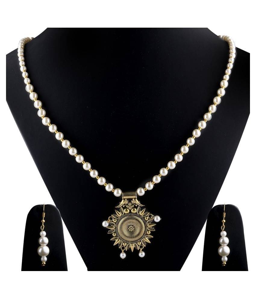 Silver Shine Alloy GOLDEN Contemporary Contemporary/Fashion Antique Necklaces Set Silver Shine Alloy GOLDEN Contemporary Contemporary/Fashion Antique Necklaces Set