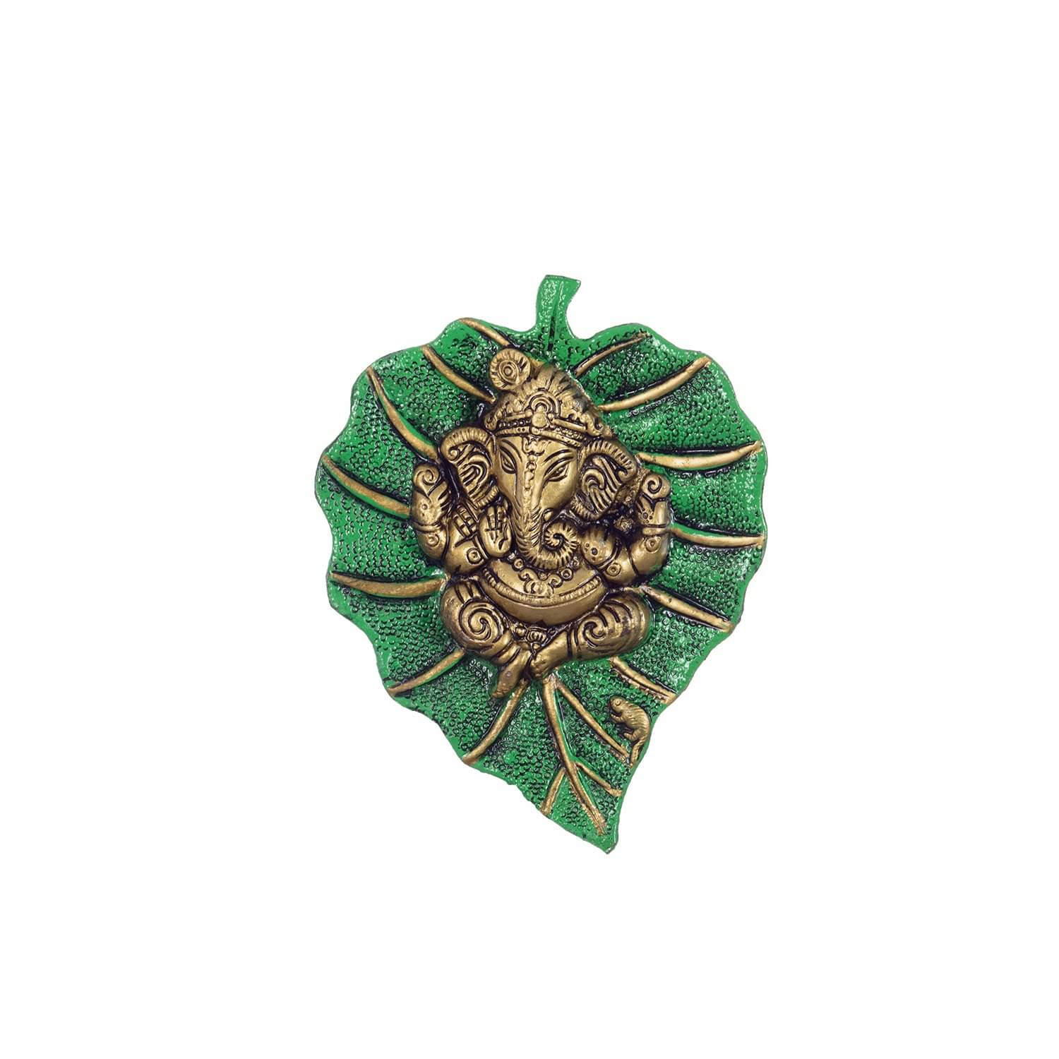     			Gunnu Sales Green Metal Handicraft Showpiece - Pack of 1