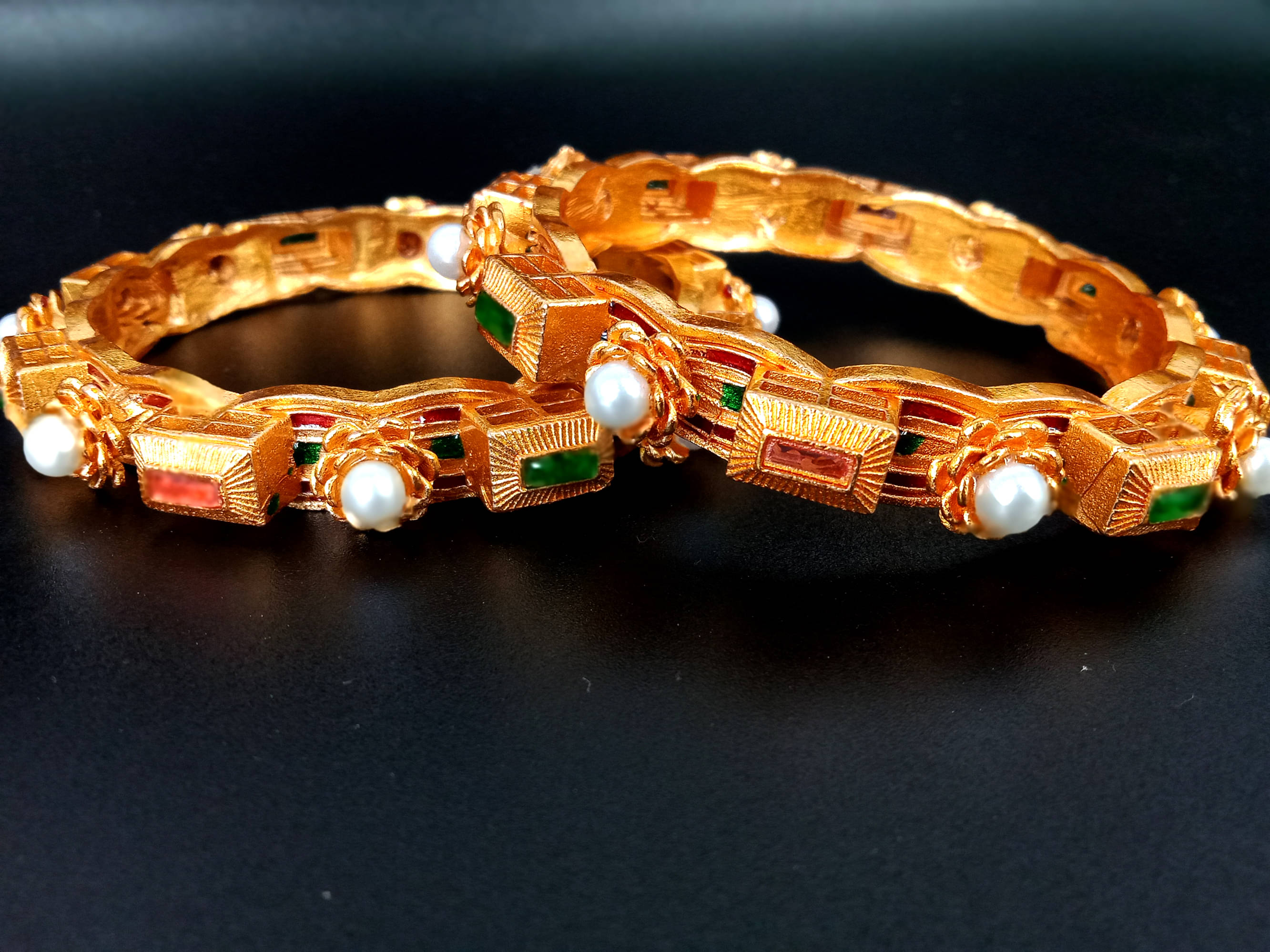 shankhraj mall Traditional Gold Plated Designer Bangles Jewellery For Women / Girls-100355 shankhraj mall Traditional Gold Plated Designer Bangles Jewellery For Women / Girls-100355