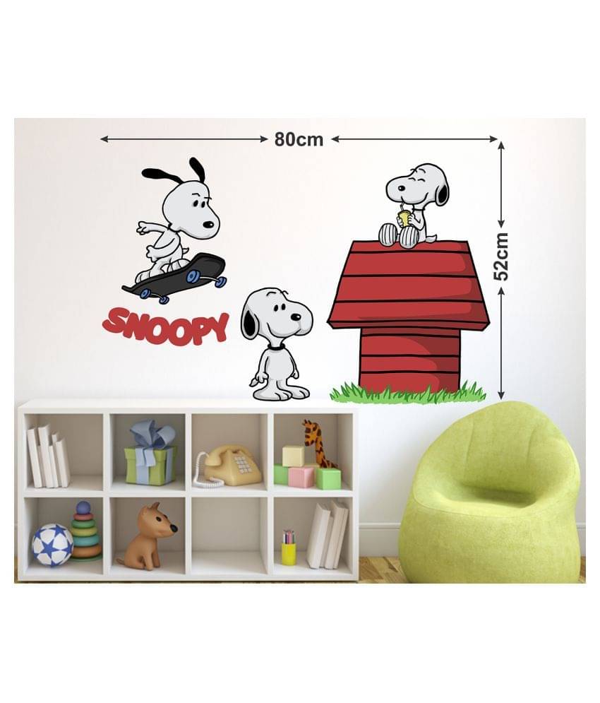     			Wallzone Snoopy Sticker ( 70 x 75 cms )