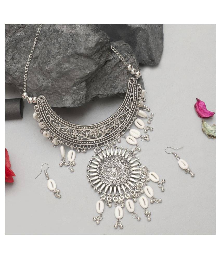     			Bhagya Lakshmi Alloy White Traditional Necklaces Set Contemporary