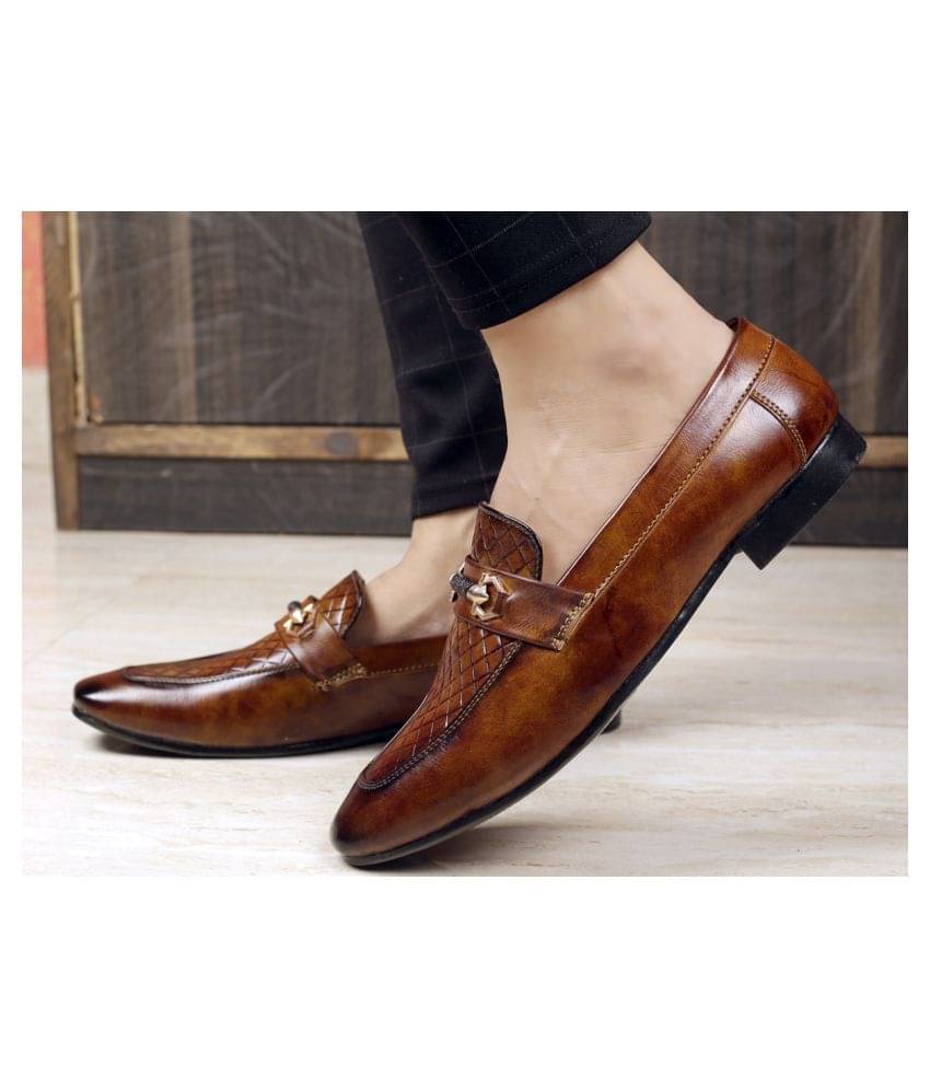    			YUVRATO BAXI Tan Loafers