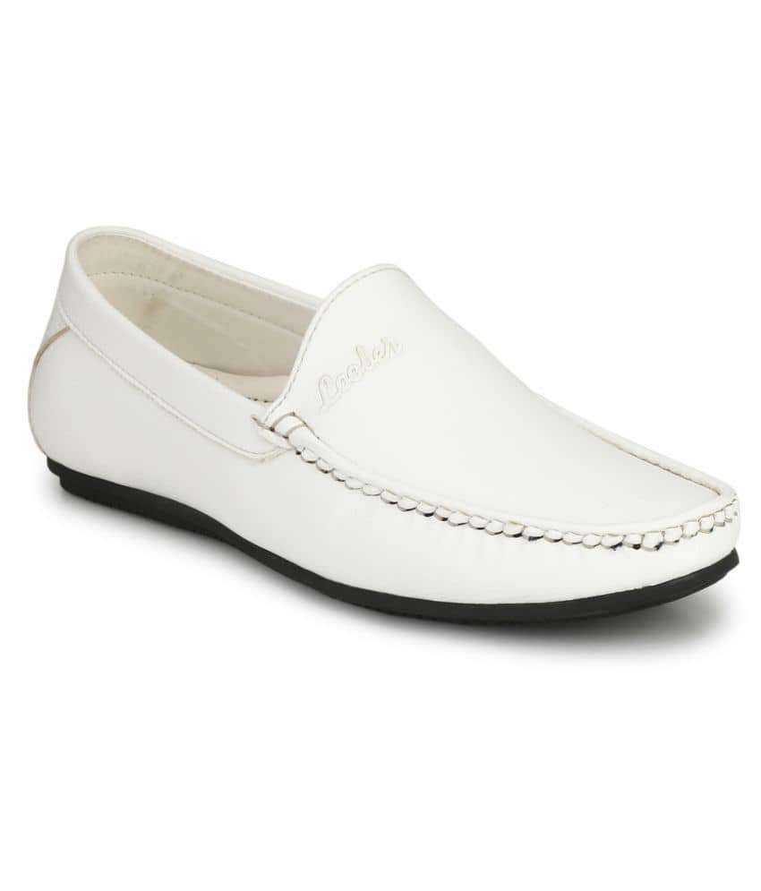 Fashion Victim Lifestyle White Casual Shoes - Casual Shoes | Buy online on ZillyBuy