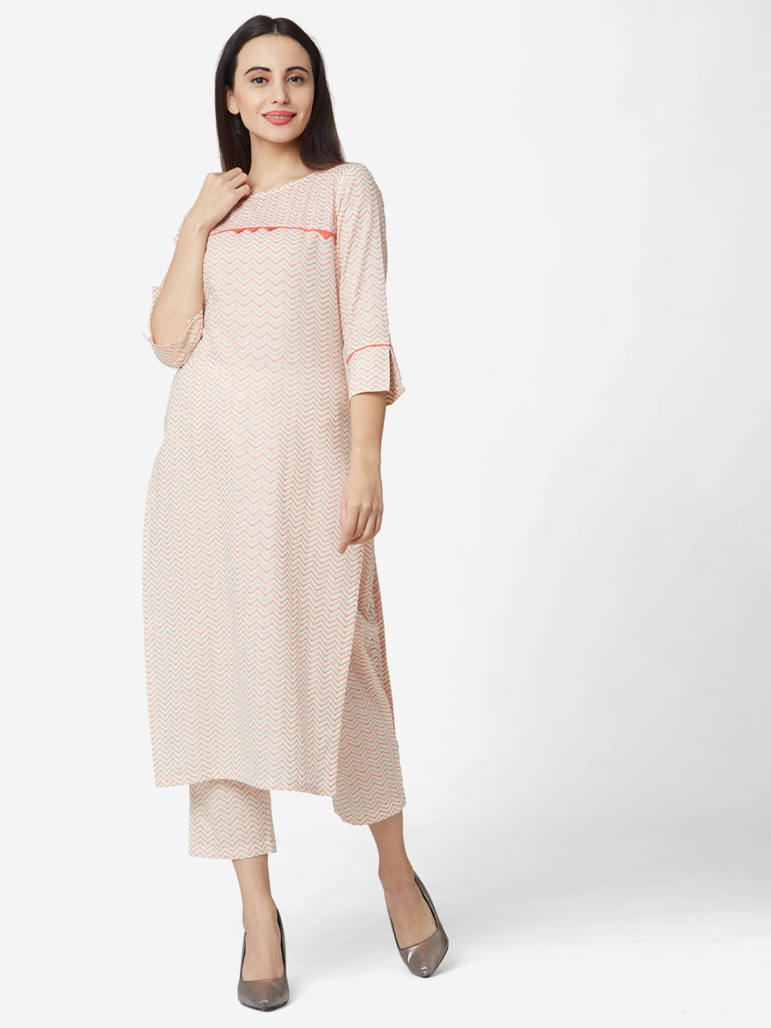 Aarrah Off White Cotton Straight Kurti Aarrah Off White Cotton Straight Kurti
