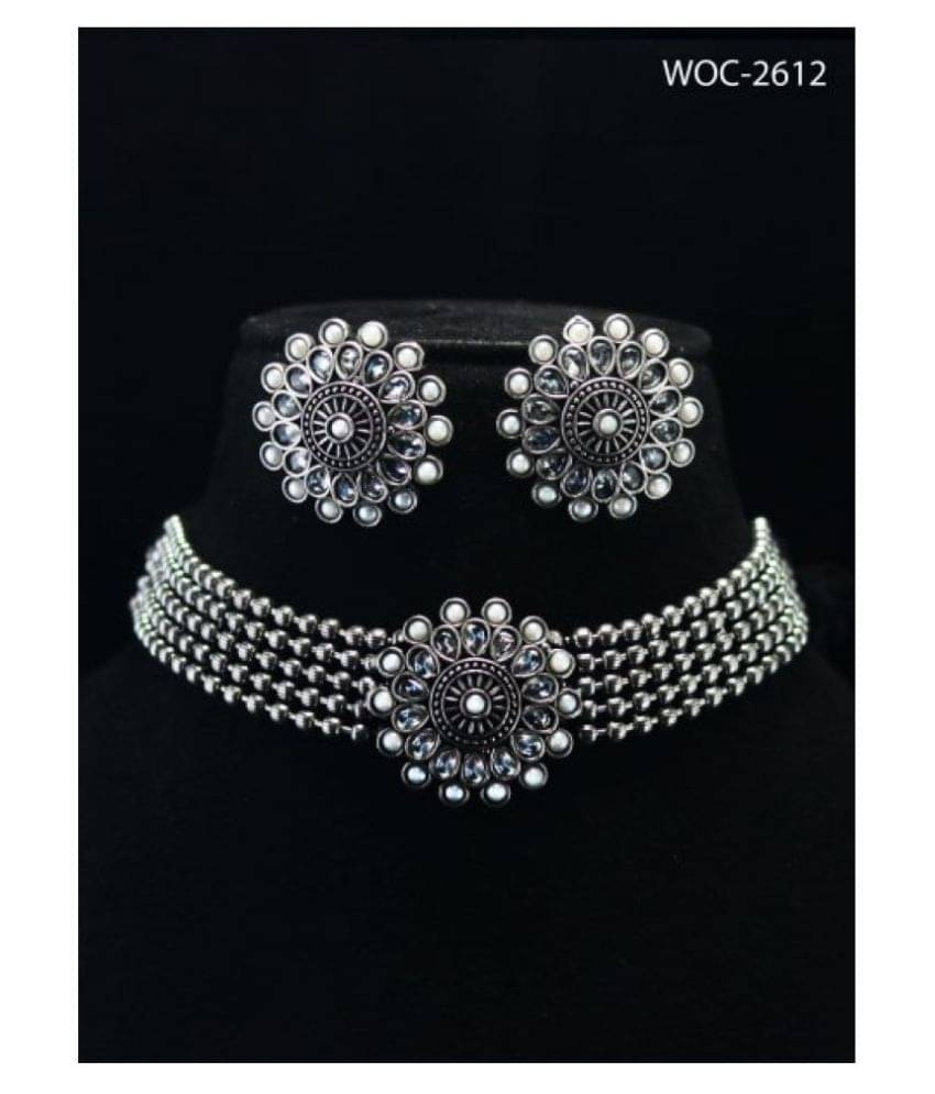     			Navya Collections Alloy Silver Contemporary/Fashion Necklaces Set Collar