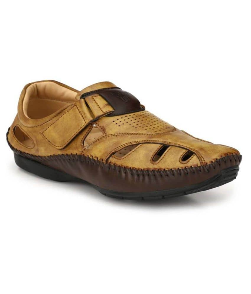 Fashion Victim Beige Synthetic Leather Sandals