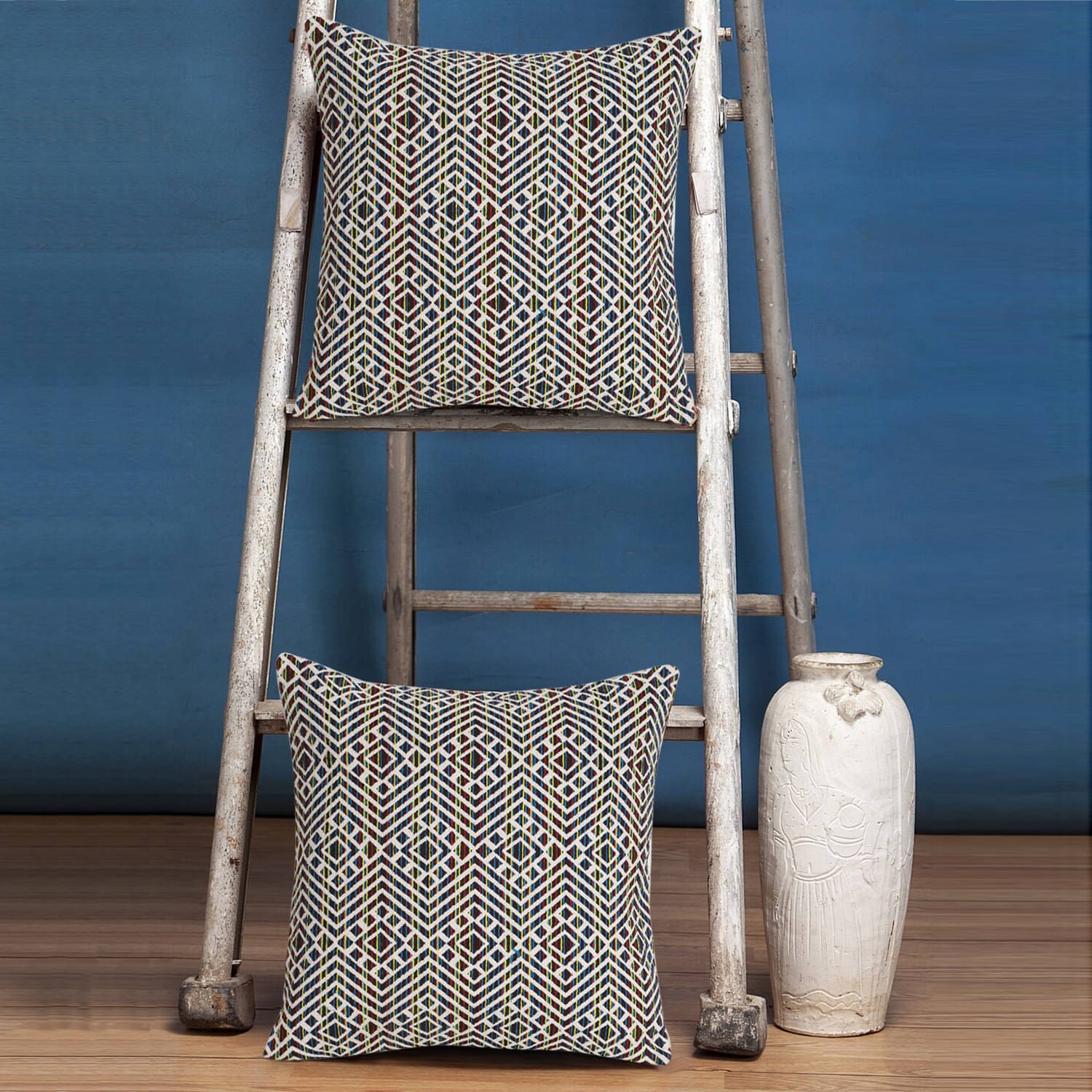     			mezposh Set of 2 Cotton Cushion Covers 40X40 cm (16X16)