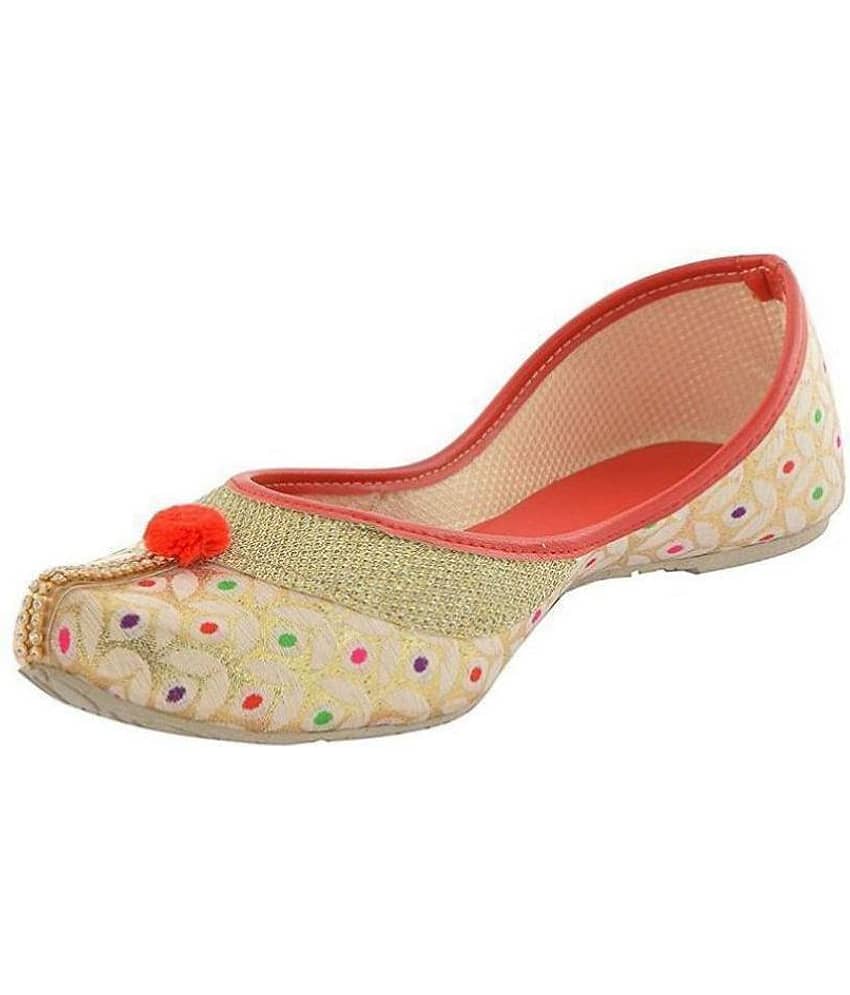 Raj Pink Ethnic Footwear - Ethnic Shoes | Buy online on ZillyBuy