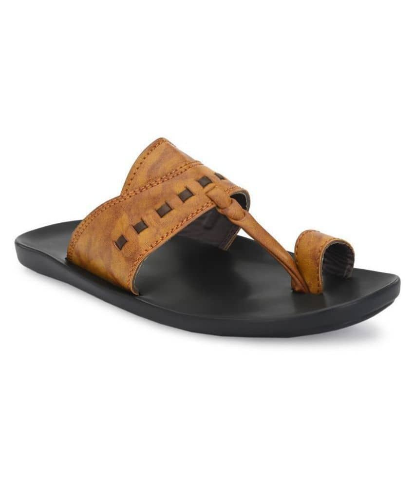 Leeport Brown Kolhapuri Chappal - Ethnic Shoes | Buy online on ZillyBuy