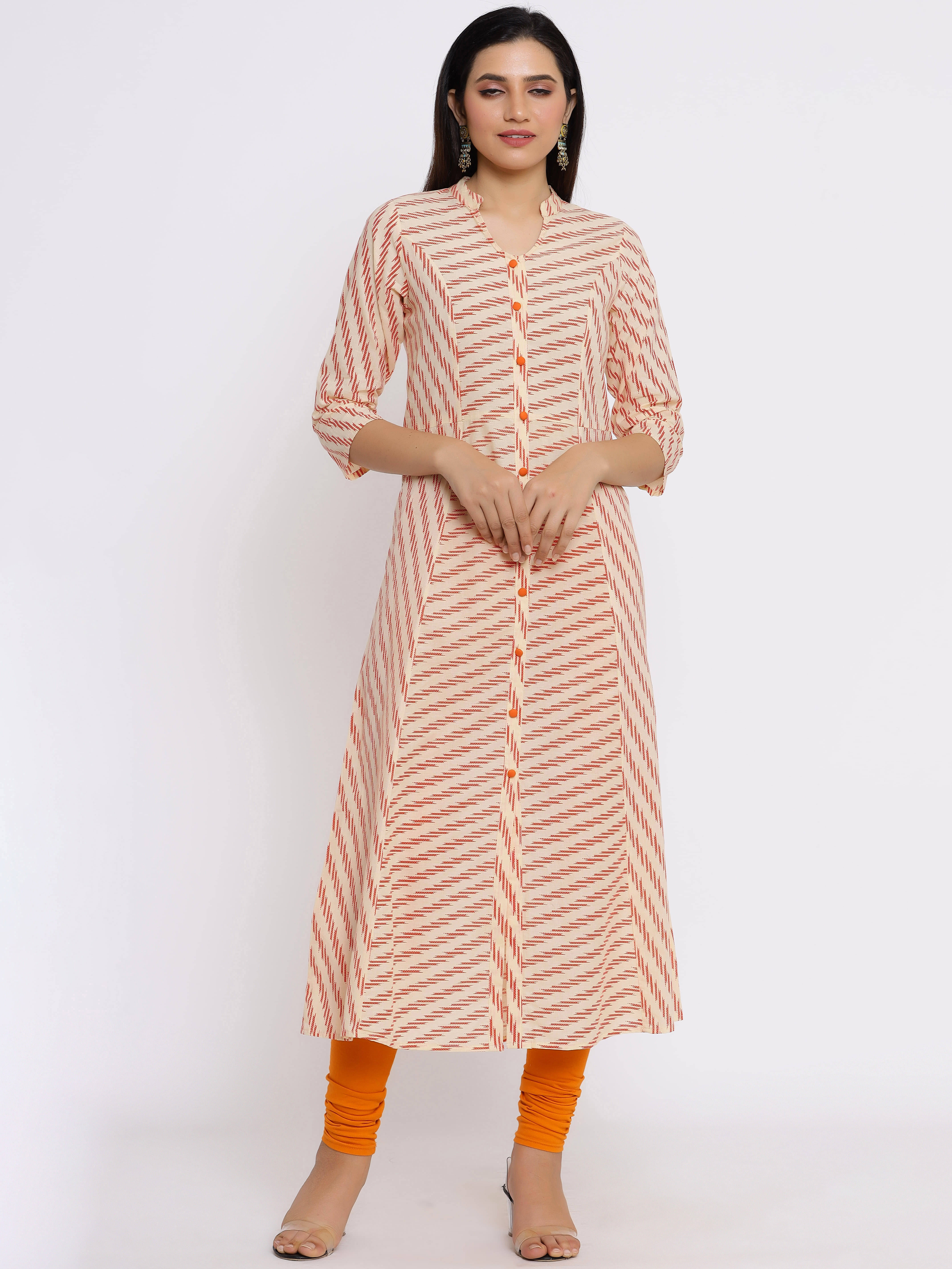     			SAART BUNAAI - Orange Cotton Blend Women's Straight Kurti ( Pack of 1 )