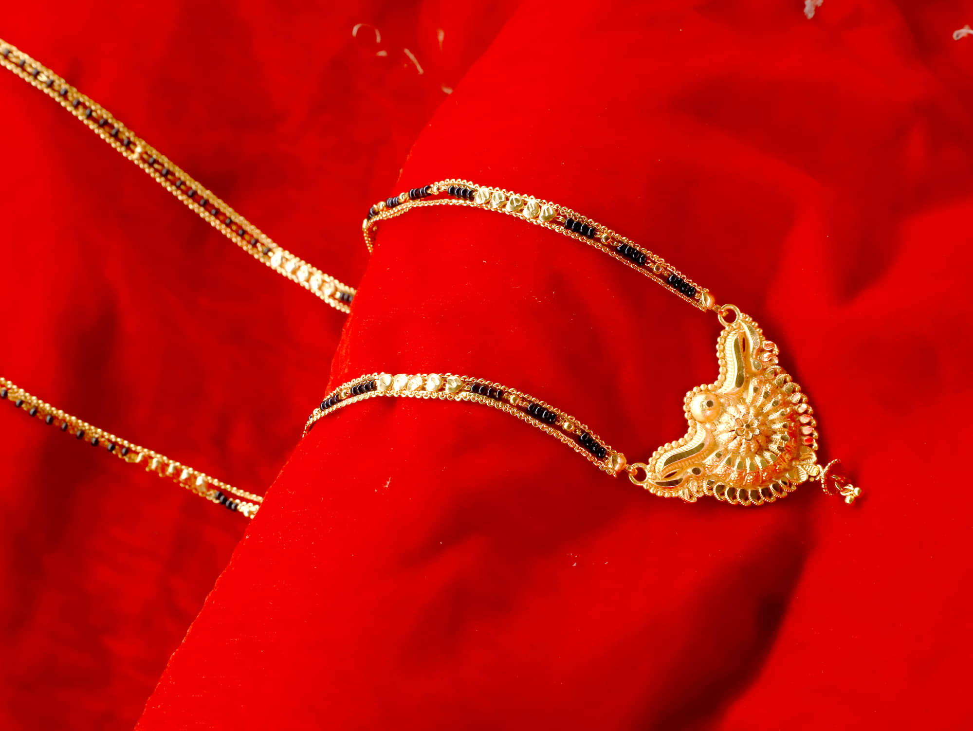 KRIMO Golden Mangalsutra ( Pack of 1 )