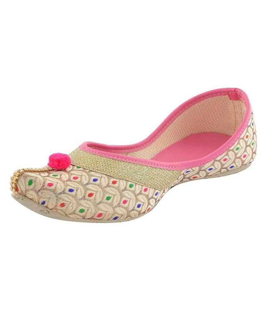 Apratim Pink Ethnic Footwear - Ethnic Shoes | Buy online on ZillyBuy