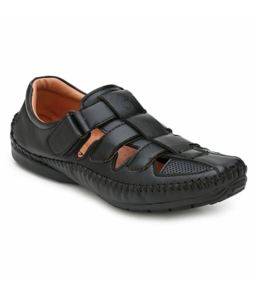 Fashion Victim Black Synthetic Leather Sandals