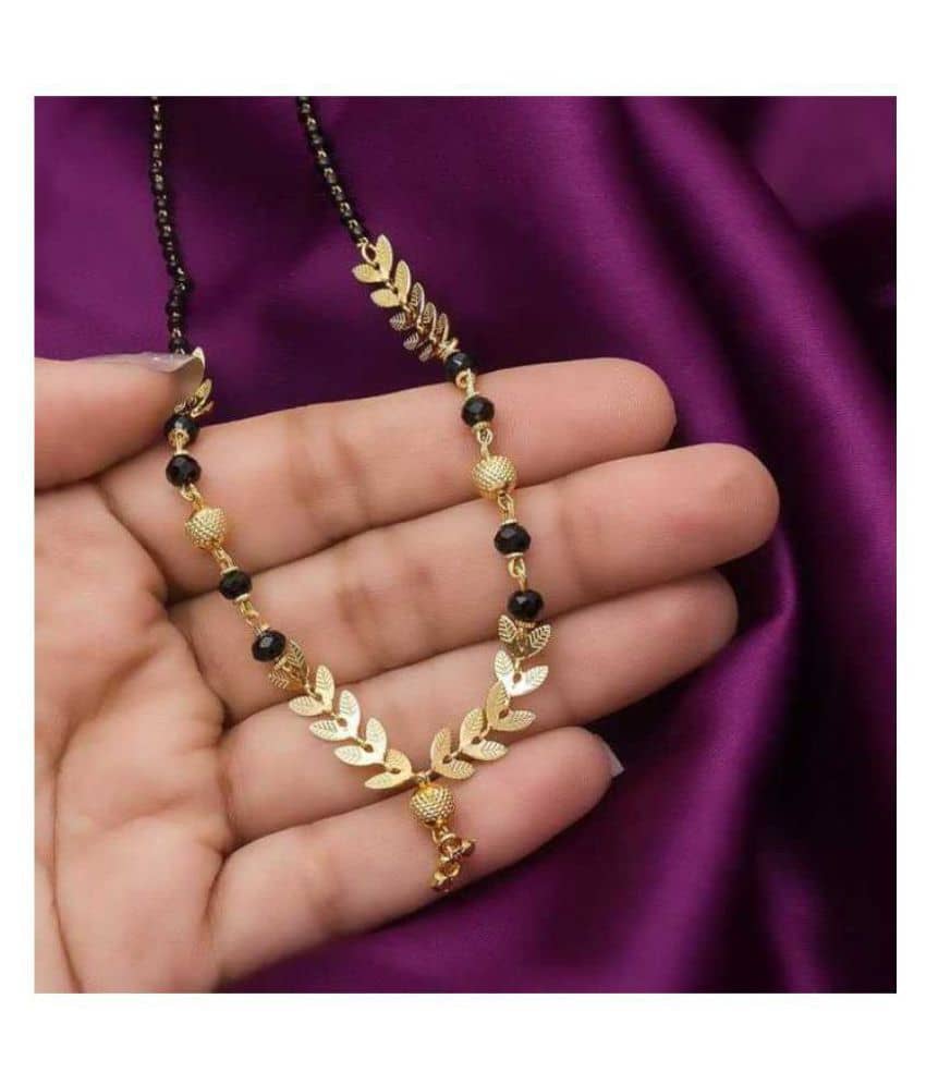 Sunhari Jewels Traditional Gold Plated Daily Wear Mangalsutra for Women