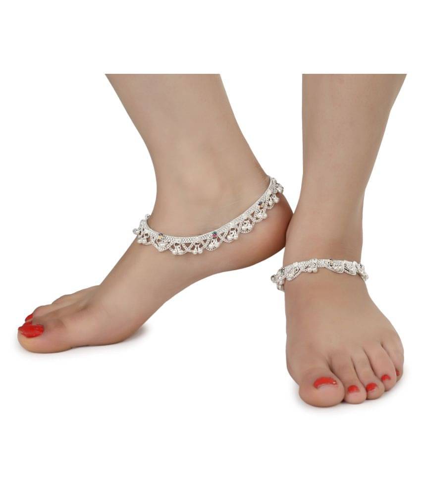     			AanyaCentric - Silver Anklets ( Pack of 1 )