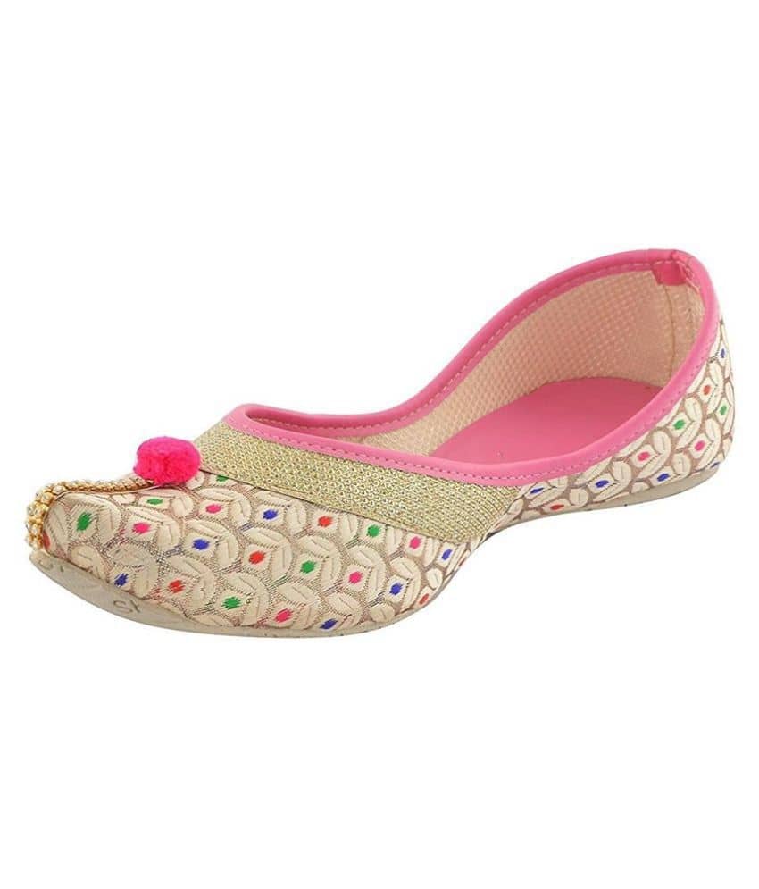 Apratim Pink Ethnic Footwear - Ethnic Shoes | Buy online on ZillyBuy