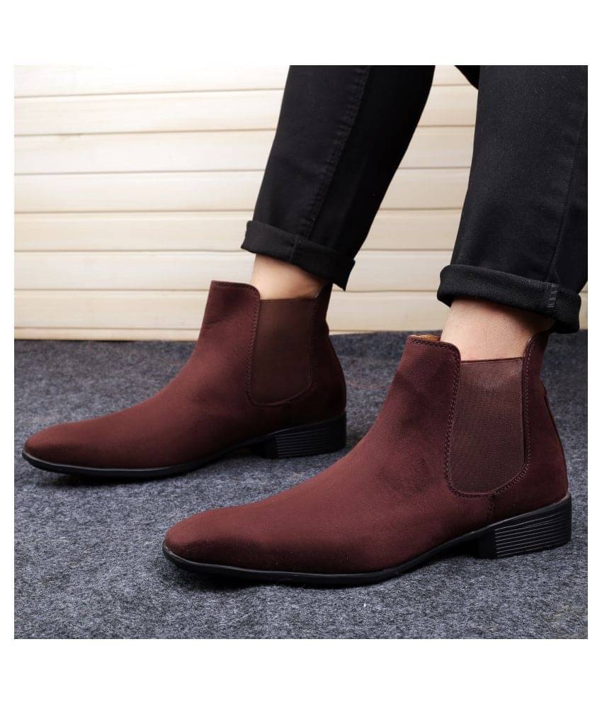     			YUVRATO BAXI Brown Chelsea boot