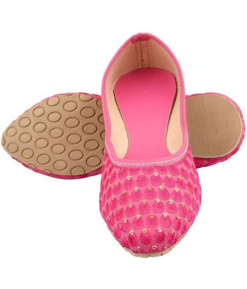 Apratim Pink Ethnic Footwear - Ethnic Shoes | Buy online on ZillyBuy