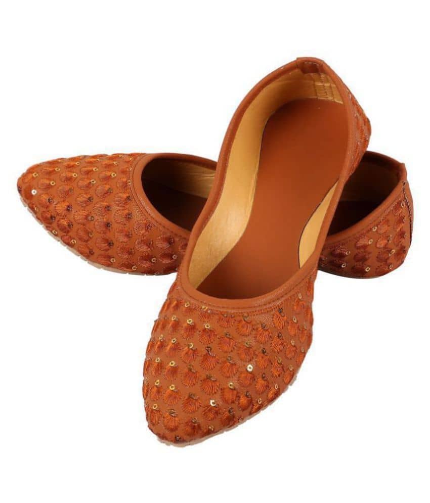 Raj Brown Ethnic Footwear - Ethnic Shoes | Buy online on ZillyBuy