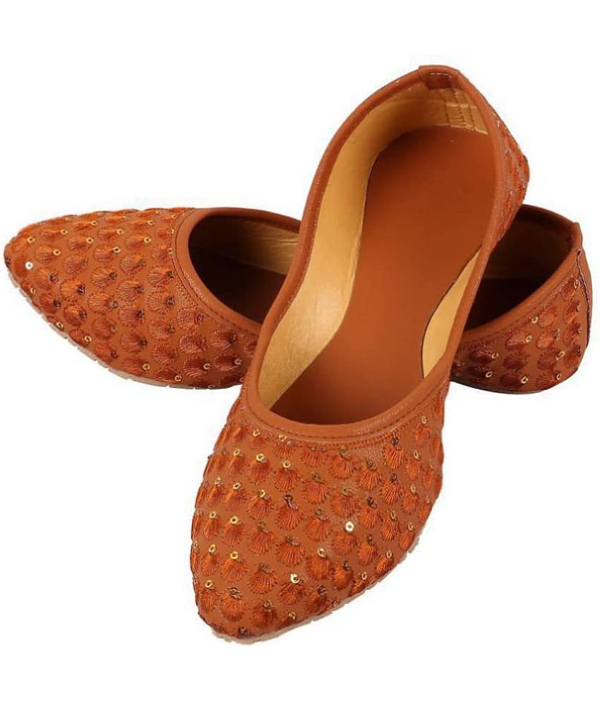 Raj Brown Ethnic Footwear - Ethnic Shoes | Buy online on ZillyBuy