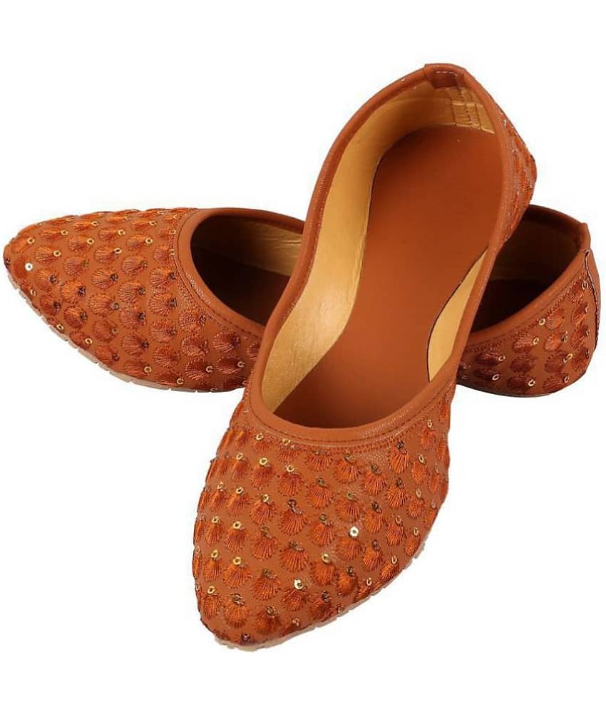 Raj Brown Ethnic Footwear - Ethnic Shoes | Buy online on ZillyBuy